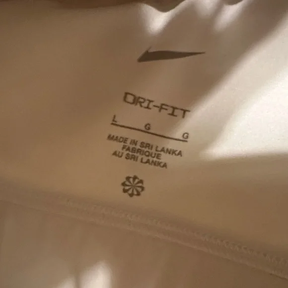 Nike Women's Soft White Sports Bra - Picture 2 of 4